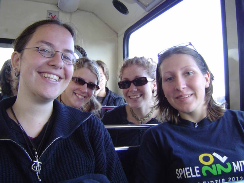 Gang on the Bus!